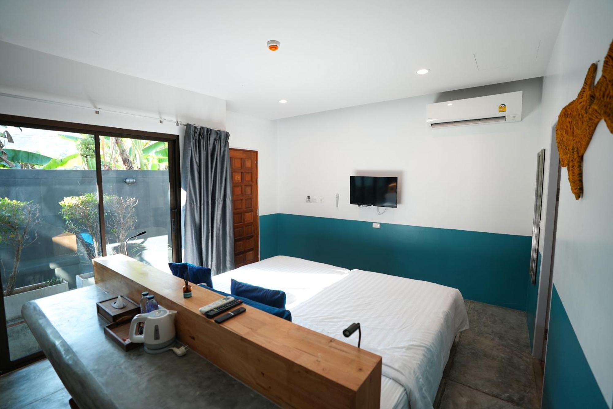 Kraam Silhouette Hotel And Cafe Phuket Chalong Exterior foto